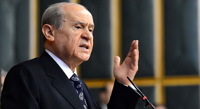 Devlet Bahçeli: 2018 siyasette hareketli olacak