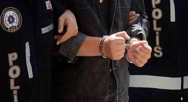 FETÖ'ye 3 İlde Eş Zamanlı Baskın