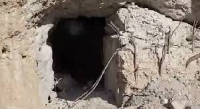 Pençe-Kilit te PKK’ya Ait 33 Odalı Mağara İmha Edildi