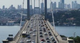2025’te Otoyol ve Köprülerden 1,1 Milyarı Aşkın Araç Geçti