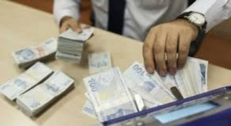 Bankacılık Sektöründe Mevduat Düştü, Krediler Arttı