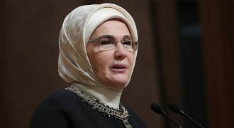 Emine Erdoğan'dan Koruyucu Aile Günü Mesajı