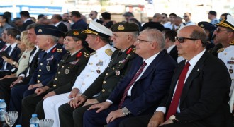 Kıbrıs Barış Harekatı’nın 50’nci yılına özel geçit töreni düzenlendi